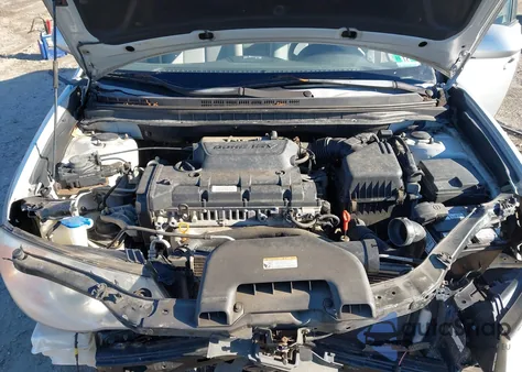 2008 Hyundai Elantra Gls/Se from USA, damaged, VIN KMHDU46D78U356596